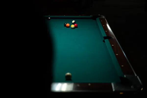 Pool Table Cloth Care Guide: Expert Tips for All Players