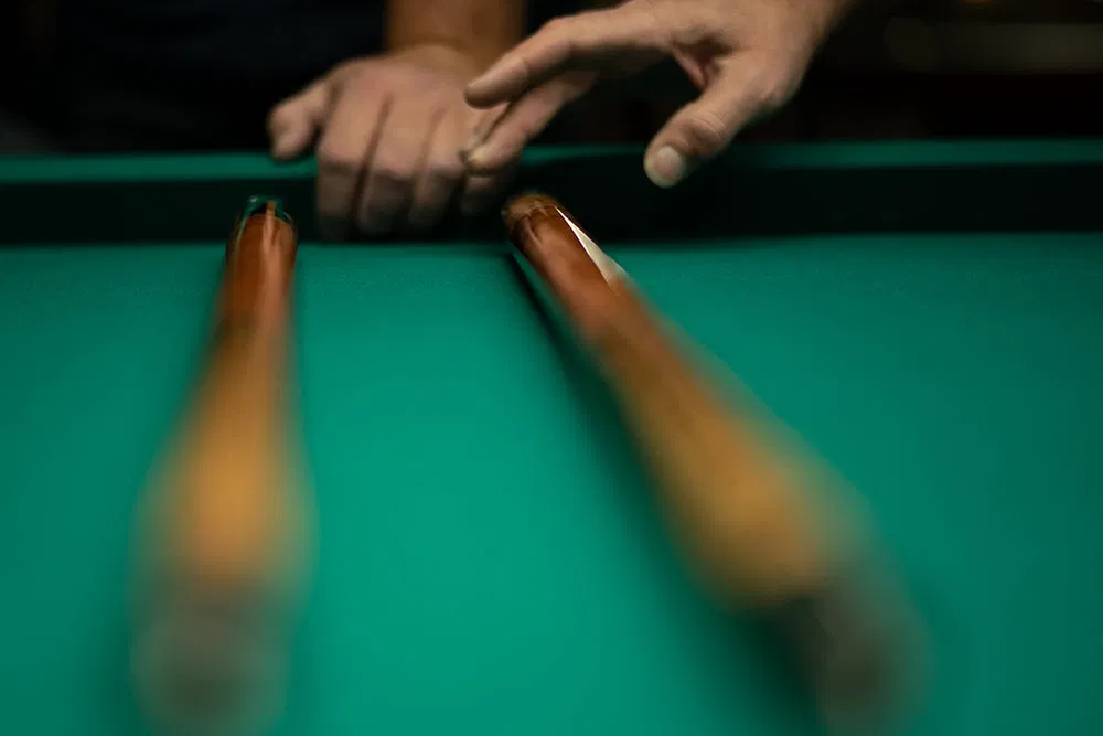How to Choose Cue Stick: A Beginner’s Guide to Finding the Perfect Match